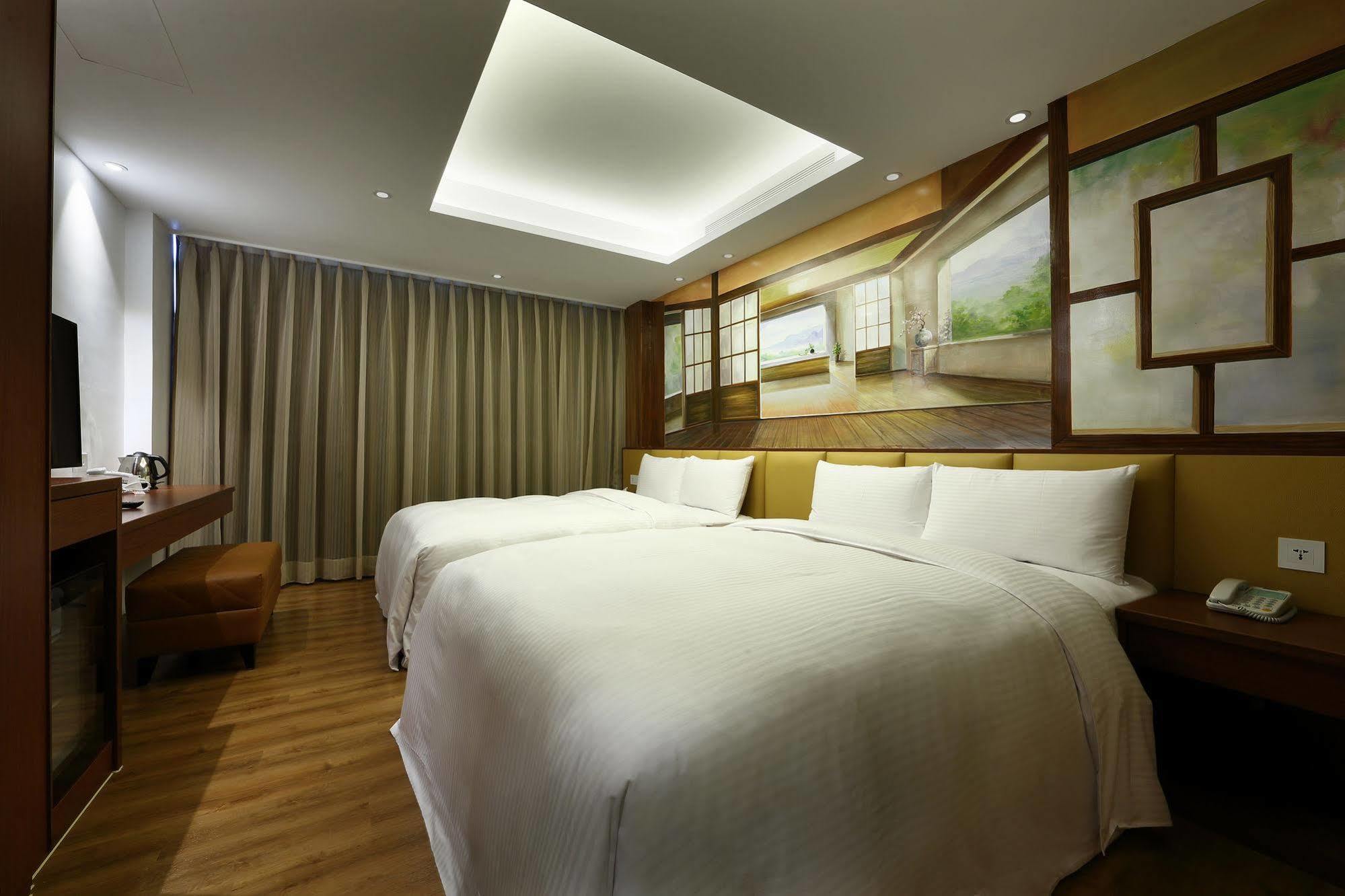 Shichi Hotel Kaohsiung Eksteriør bilde